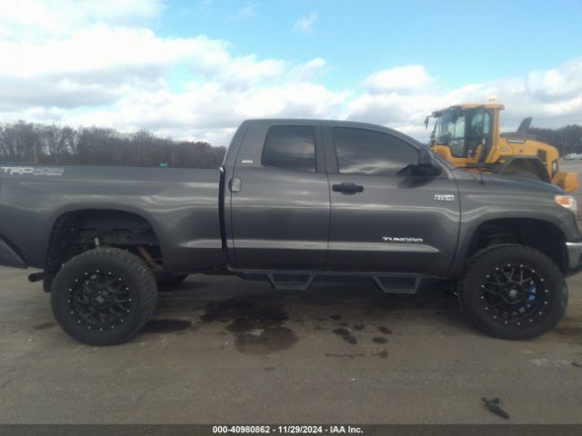 5TFUW5F16HX611540 Toyota Tundra Sr5 5.7l V8