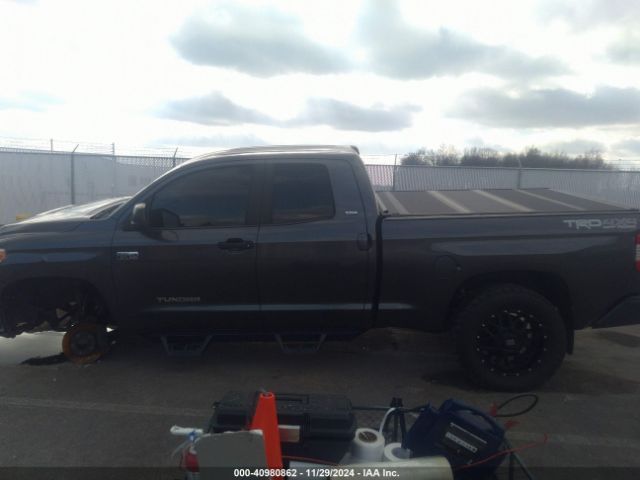 5TFUW5F16HX611540 Toyota Tundra Sr5 5.7l V8
