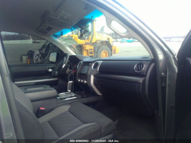 5TFUW5F16HX611540 Toyota Tundra Sr5 5.7l V8