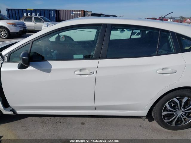 4S3GTAA60J3749699 Subaru Impreza 2.0i