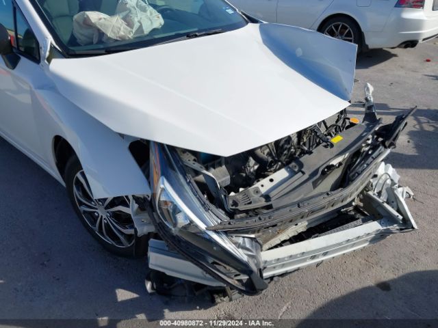 4S3GTAA60J3749699 Subaru Impreza 2.0i