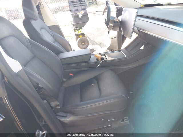 2022 TESLA MODEL Y 7SAYGAEE0NF548665 Photo 4