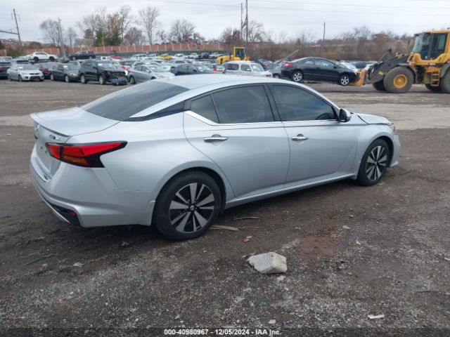 1N4BL4EV7NN413397 Nissan Altima Sl Fwd