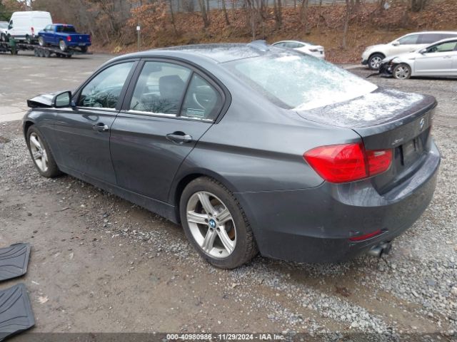 2013 BMW 328I WBA3B5G57DNS00367 Photo 2