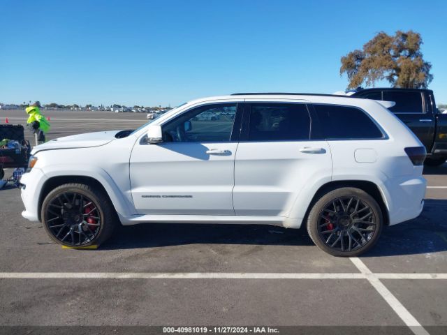 1C4RJFDJ3FC827945 Jeep Grand Cherokee Srt