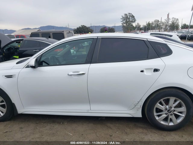 KIA Optima Lx 2016 5XXGT4L31GG055469 Image 15