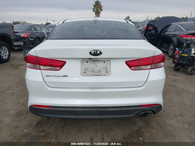 KIA Optima Lx 2016 5XXGT4L31GG055469 Image 17