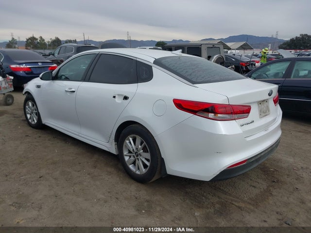 KIA Optima Lx 2016 5XXGT4L31GG055469 Image 3