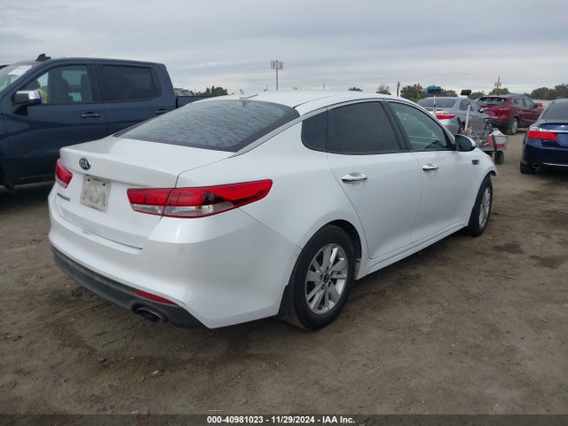 KIA Optima Lx 2016 5XXGT4L31GG055469 Image 4