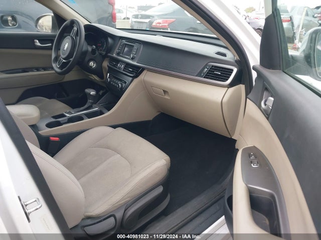 KIA Optima Lx 2016 5XXGT4L31GG055469 Image 5
