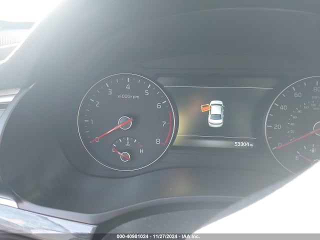 KIA Cadenza Limited 2017 KNALC4J11H5066068 Image 15