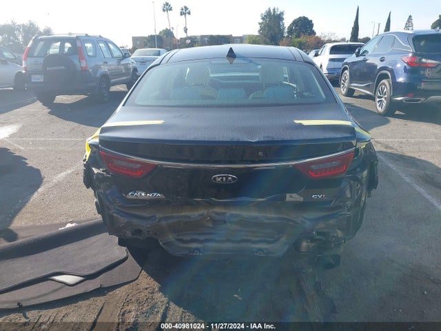 KNALC4J11H5066068 KIA Cadenza Limited