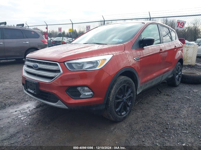 Ford ESCAPE SE 2019 1FMCU9GD9KUA37604 Image 2