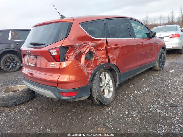 Ford ESCAPE SE 2019 1FMCU9GD9KUA37604 Image 4