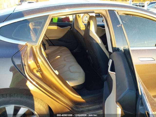 2013 TESLA MODEL S 5YJSA1CN7DFP22690 Photo 7