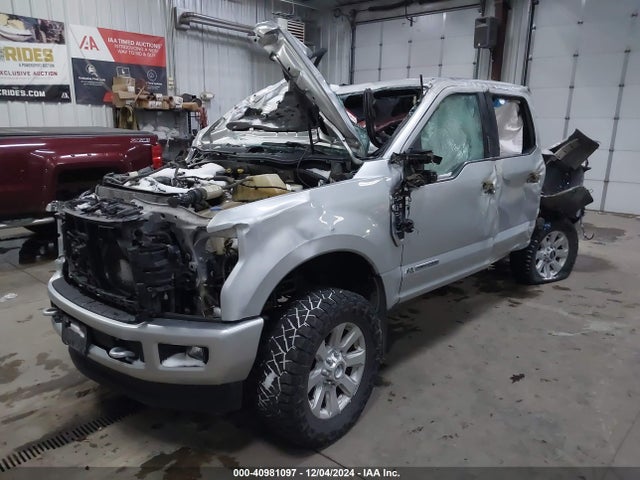 Ford F-250 Platinum 2017 1FT7W2BT4HEC92587 Image 2
