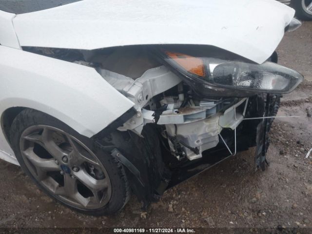 1FADP3L95FL285977 Ford FOCUS ST