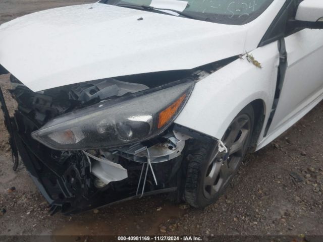 1FADP3L95FL285977 Ford FOCUS ST