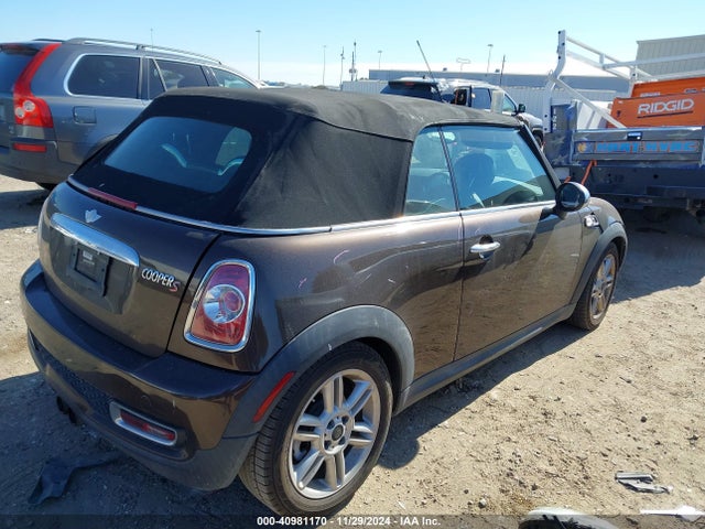 2011 MINI COOPER WMWZP3C52BT249300 Photo 3