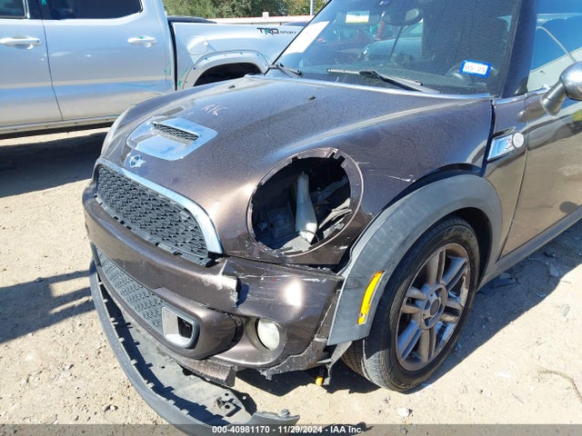 2011 MINI COOPER WMWZP3C52BT249300 Photo 5