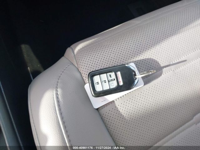 2HKRW1H96HH516750 Honda Cr-v Touring