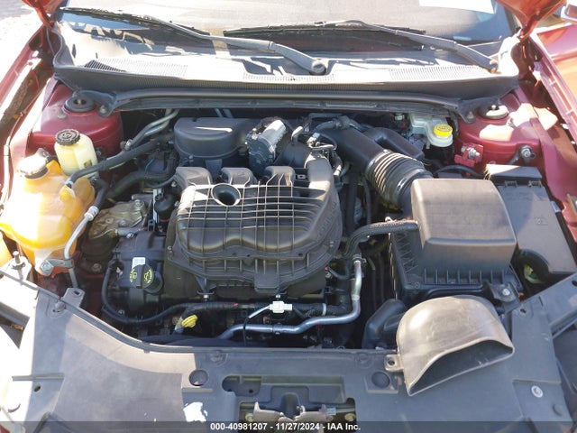 Chrysler 200 Limited 2014 1C3CCBCG9EN167576 Image 10