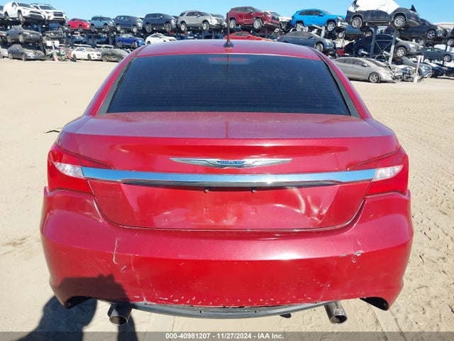 Chrysler 200 Limited 2014 1C3CCBCG9EN167576 Image 16