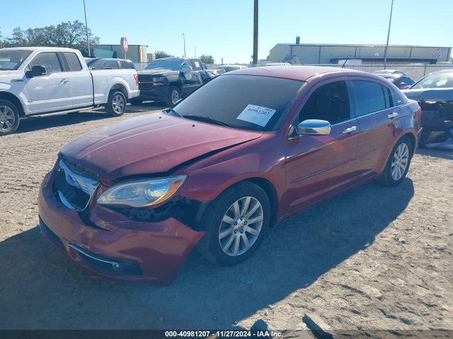 Chrysler 200 Limited 2014 1C3CCBCG9EN167576 Image 2