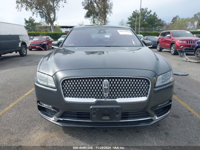 1LN6L9NC2K5612906 Lincoln Continental Reserve