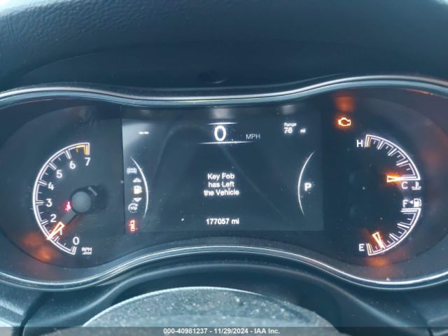 1C4RJFAG1JC351437 Jeep Grand Cherokee Laredo E 4x4