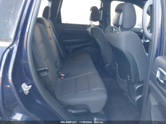 1C4RJFAG1JC351437 Jeep Grand Cherokee Laredo E 4x4