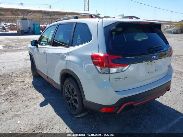 2023 SUBARU FORESTER JF2SKAGC9PH477113 Photo 2