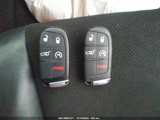 1C4RJFAG9KC562337 Jeep Grand Cherokee Altitude 4x4