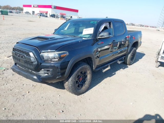 5TFCZ5AN2JX130266 Toyota Tacoma Trd Pro