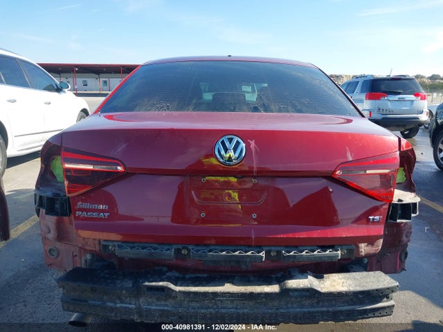1VWAA7A33JC045577 Volkswagen Passat 2.0t R-line/2.0t S