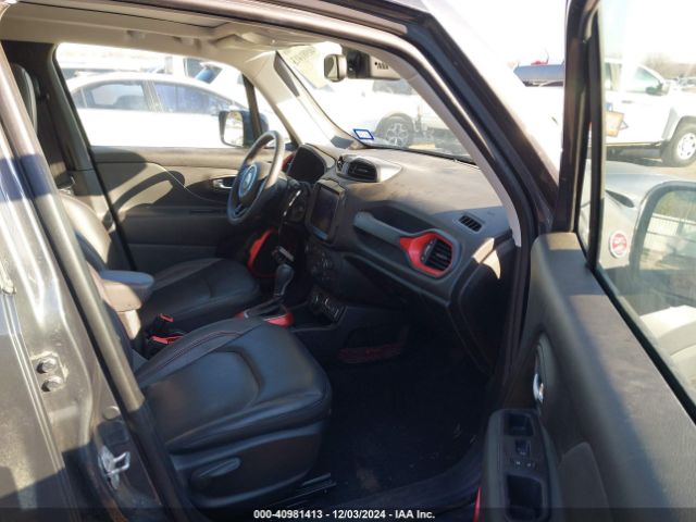 ZACNJDC15NPN95926 Jeep Renegade Trailhawk 4x4