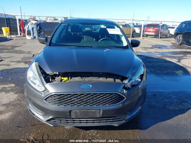 1FADP3E23GL331517 Ford FOCUS S