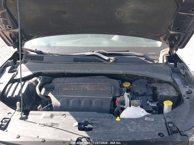 3C4NJCCB0JT358298 Jeep Compass Limited Fwd