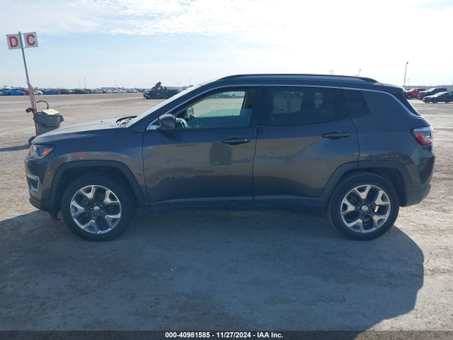3C4NJCCB0JT358298 Jeep Compass Limited Fwd