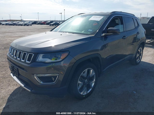 3C4NJCCB0JT358298 Jeep Compass Limited Fwd
