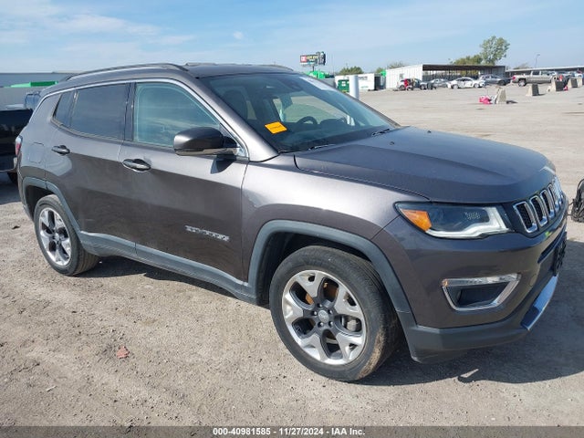 3C4NJCCB0JT358298 Jeep Compass Limited Fwd