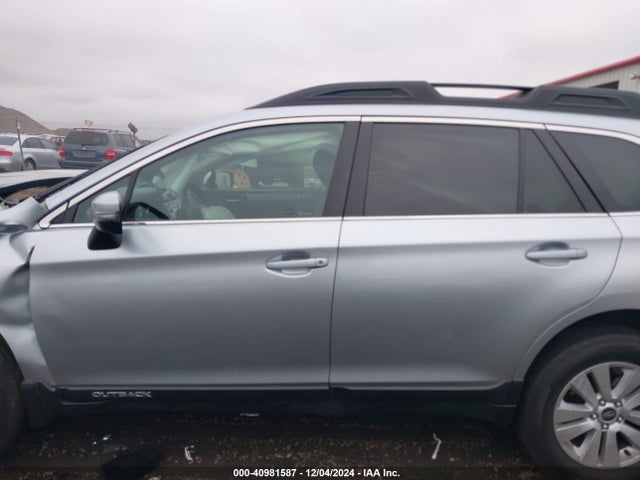 Subaru Outback 2.5i Premium 2017 4S4BSAFC3H3356703 Image 14