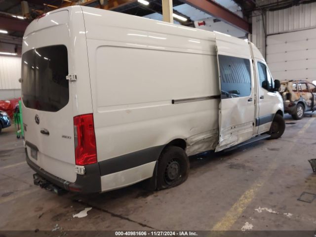 W2Y4ECHY8LT034641 Freightliner Sprinter 2500 High Roof V6