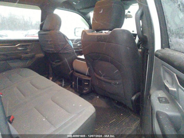 1C6SRFFT2NN293730 RAM 1500 Big Horn  4x4 5'7 Box