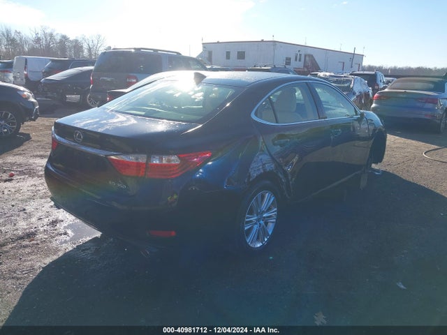 JTHBK1GG7F2187289 Lexus ES 350