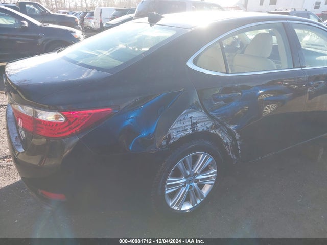 JTHBK1GG7F2187289 Lexus ES 350