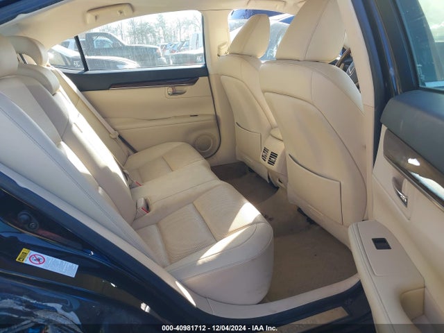JTHBK1GG7F2187289 Lexus ES 350