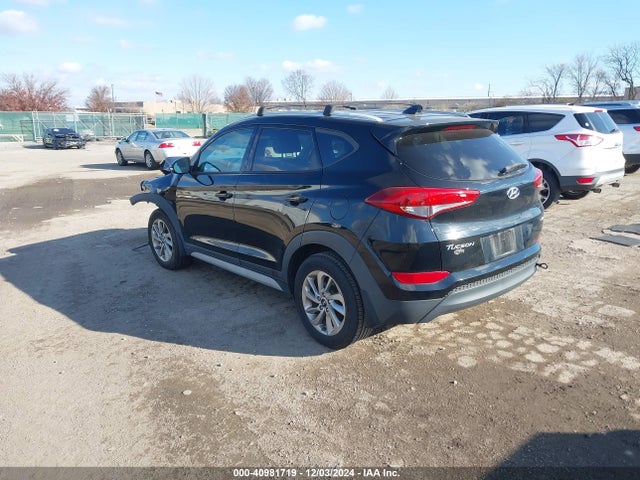 Hyundai Tucson Sel Plus 2018 KM8J3CA42JU617016 Image 3