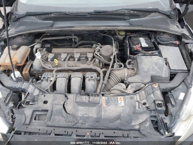 1FADP3E21GL288828 Ford FOCUS S