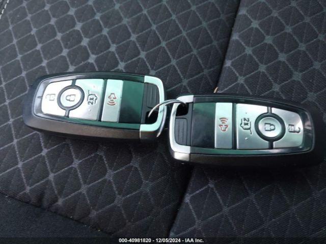 1FMCU0GN0RUA07339 Ford Escape Active
